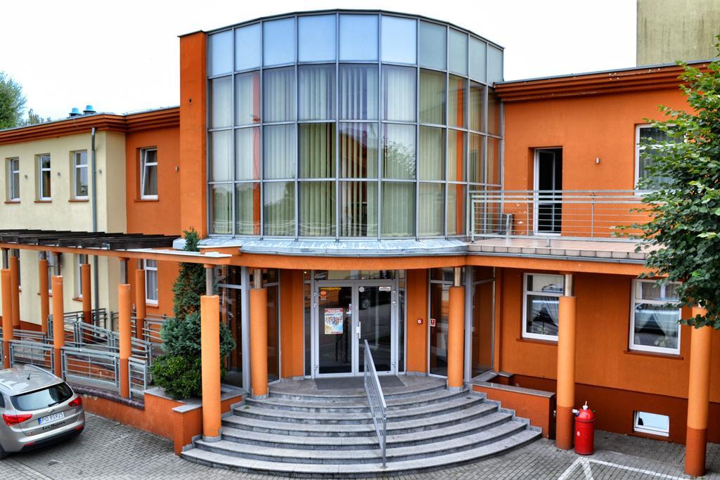 Hotel Jarota Jarocin Εξωτερικό φωτογραφία